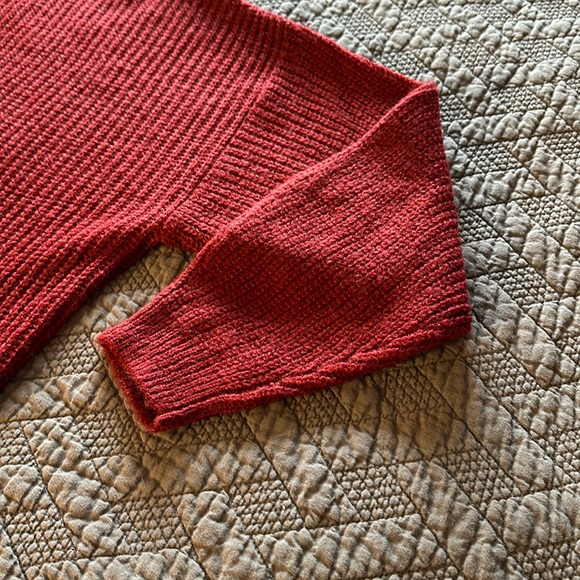L.O.G.G. H & M Women's Oversized size Small Rust Brick Burgundy Knit Swe… - Picture 5 of 7